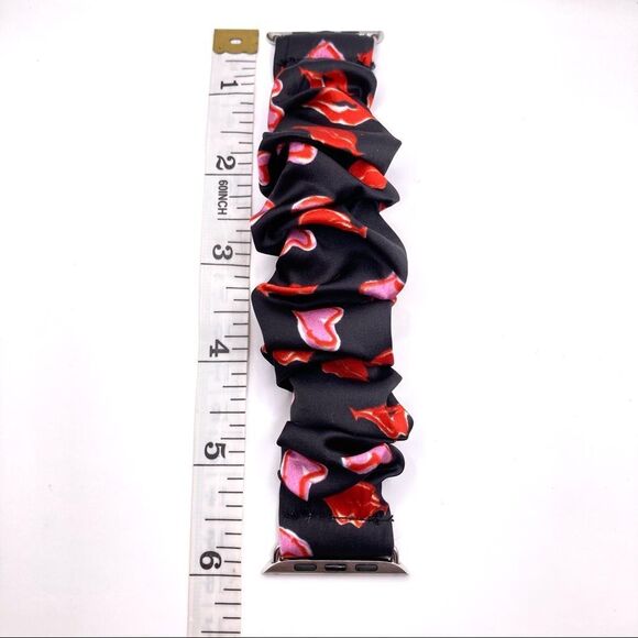 Black scrunchie smart watch replacement band 42/44mm - Picture 3 of 4